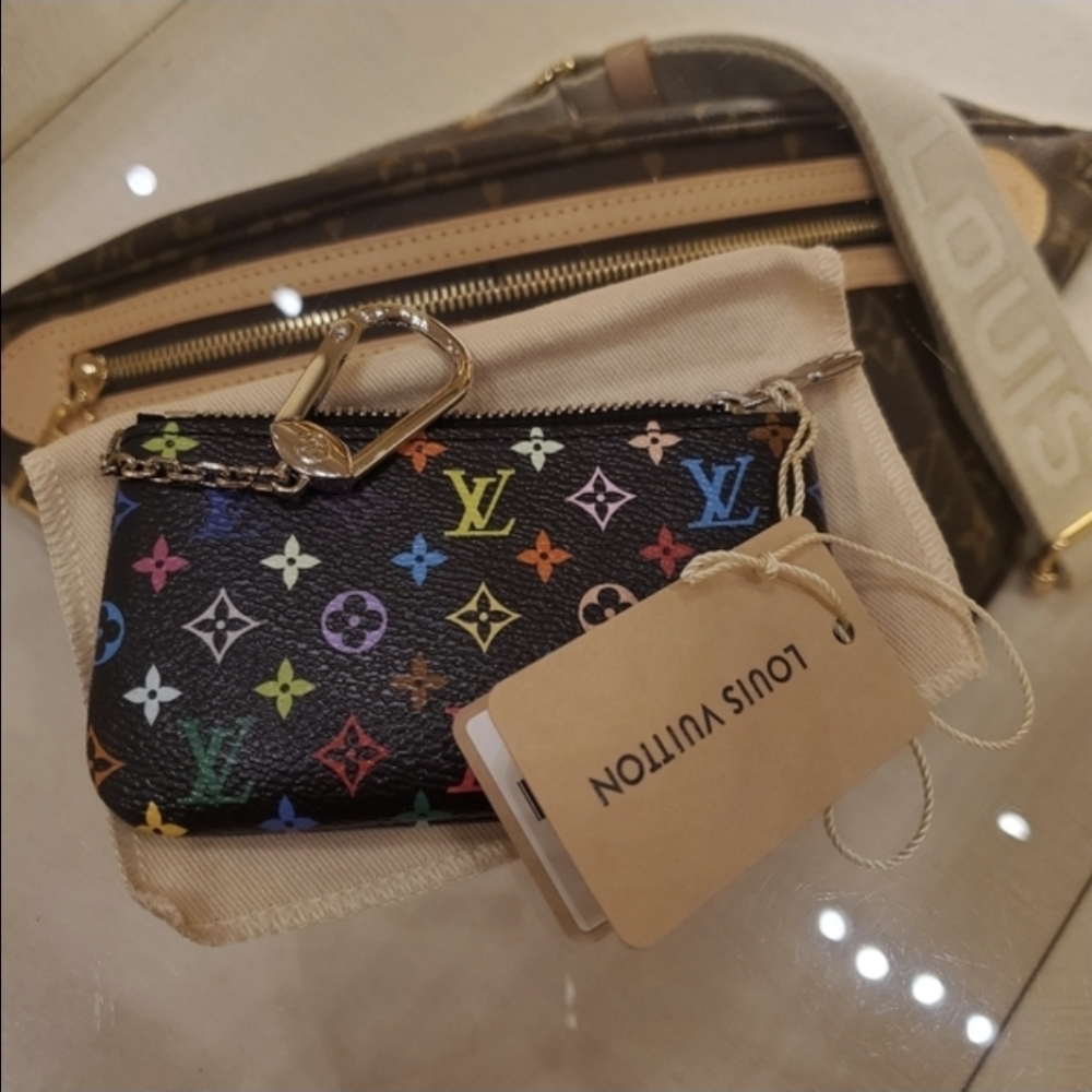 Louis Vuitton Murakami Key Cles 2025